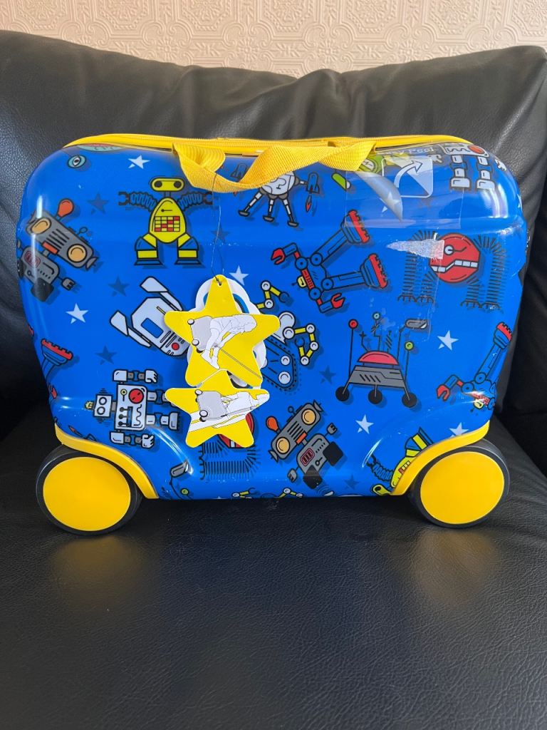Kids Ride-On Suitcase - Blue Robot Design brand new with tags 