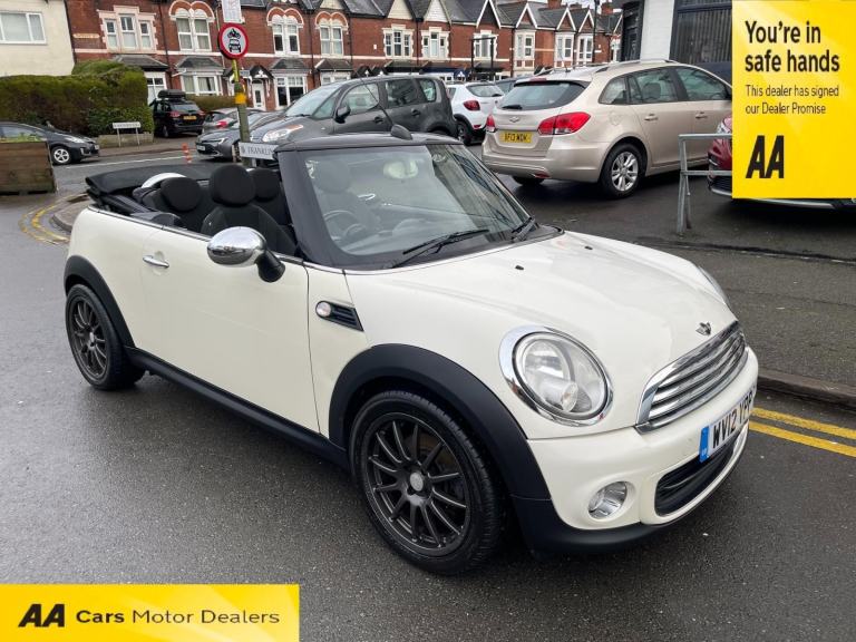 MINI CONVERTIBLE ONE 2012 WHITE