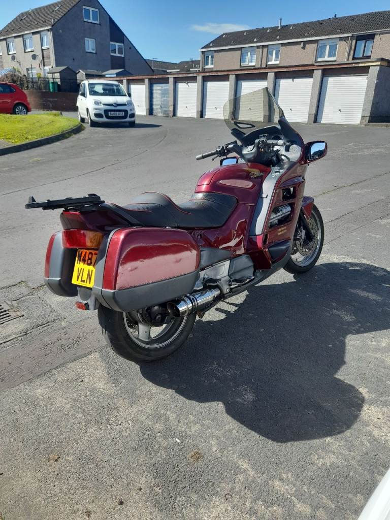     HONDA ST1100   [ONE YEARS MOT]   SELL OR SWAP VAN/ CAMPERVAN - [ OPEN TO  OFFERS ]
