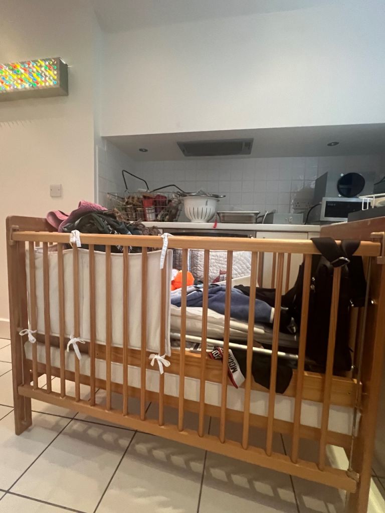 Baby bed 
