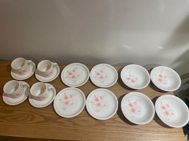 Vintage Biltons Spring Blossom Tea Set - Cups, Saucers & Bowls