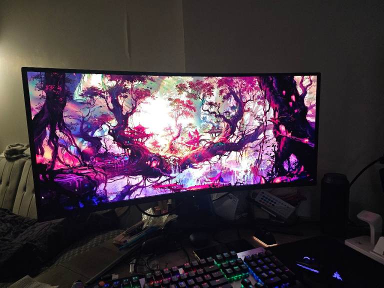 MSI MAG 341CQP QD-OLED 34 Inch UWQHD Curved Gaming Monitor, 3440 x 1440, 175Hz