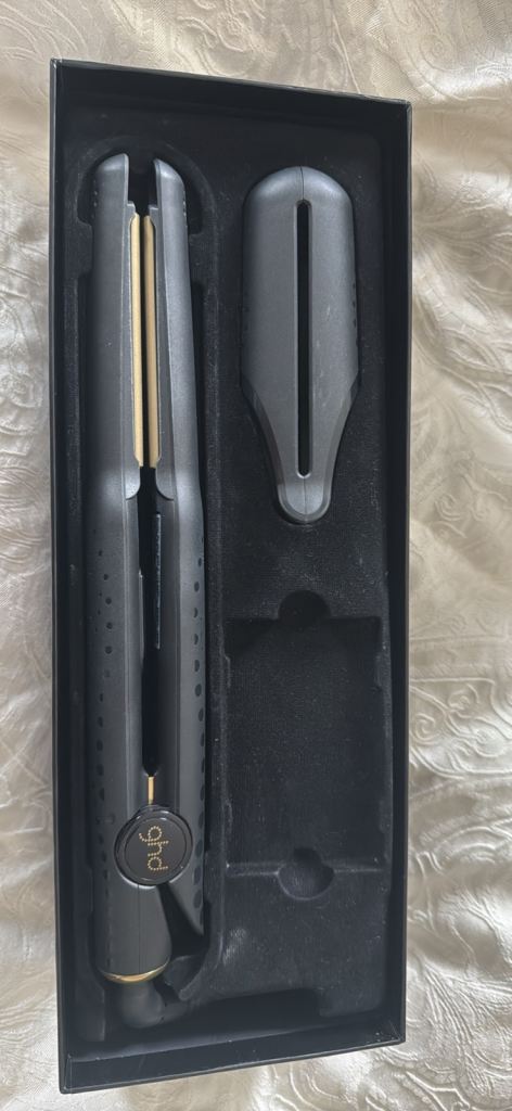 GHD V Gold Hair Straighteners mini - Black, Good Condition
