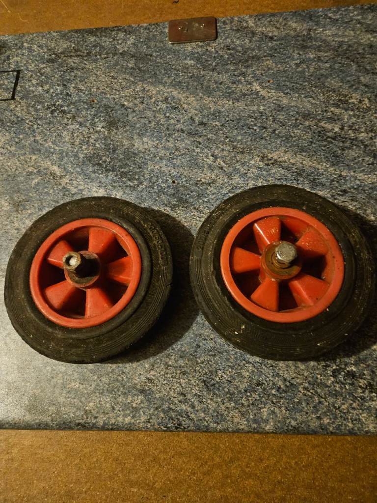Boat launching dolly wheels x2. 200mm dia