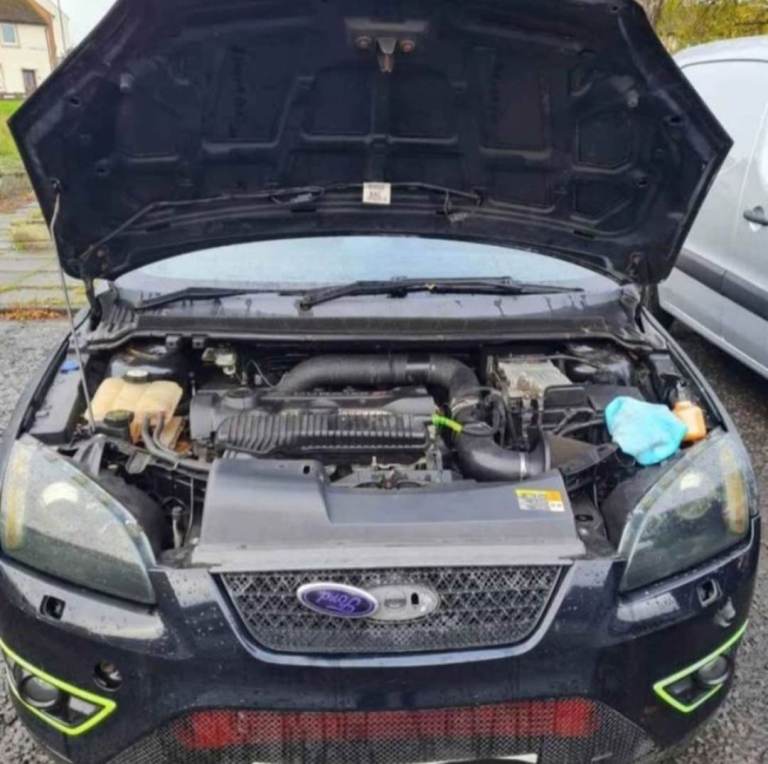 Ford / volvo 2.5 turbo petrol complete engine and gearbox etc