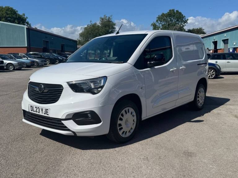 2023 Vauxhall Combo 1.5 Turbo D 2300 Pro Panel Van 5dr Diesel Manual L1 H1 Euro 6 (s/s) (100 ps P...