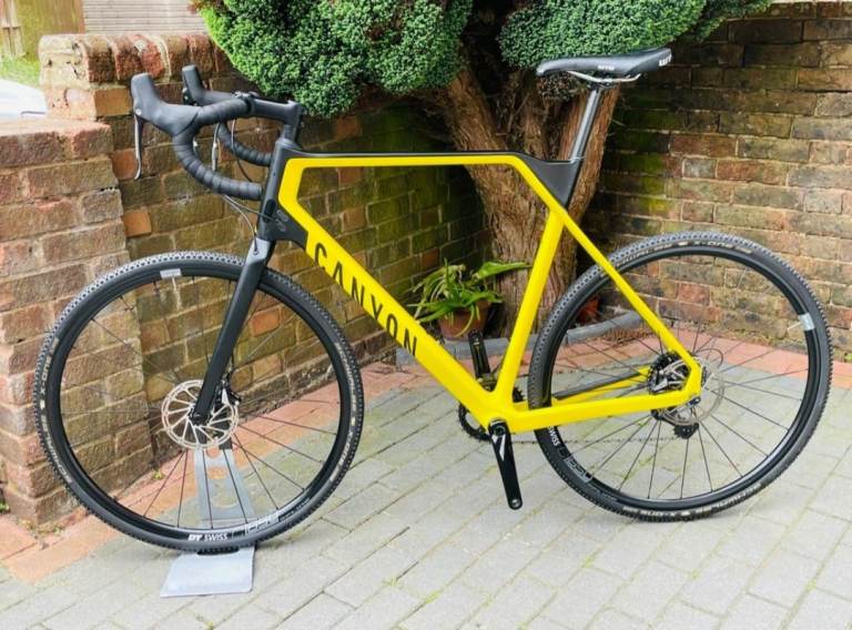 Canyon Inflite CF SL