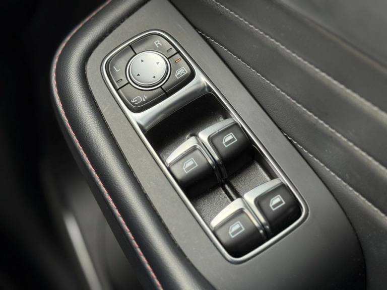 2020 MG MG HS 1.5 T-GDI Exclusive SUV 5dr Petrol Manual Euro 6 (s/s) (162 ps) ESTATE Petrol Manual