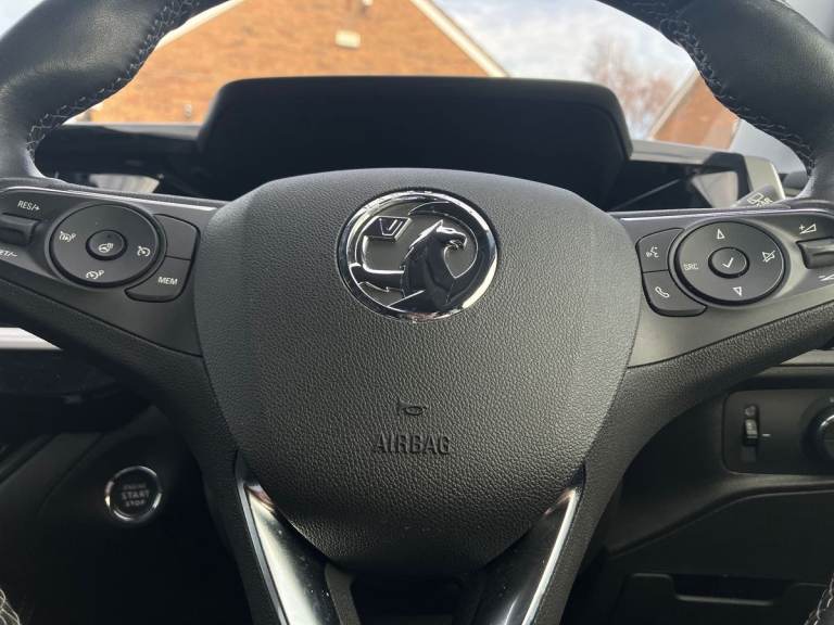 2023 Vauxhall Grandland 1.2 Turbo Ultimate 5dr Hatchback PETROL Manual