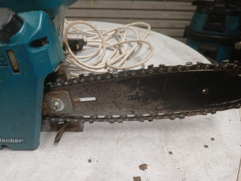 image for Black & Decker Chainsaw