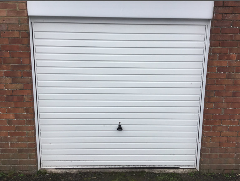 Garages available now for rent in Springfield Road Rowde Devizes SN10 2PD