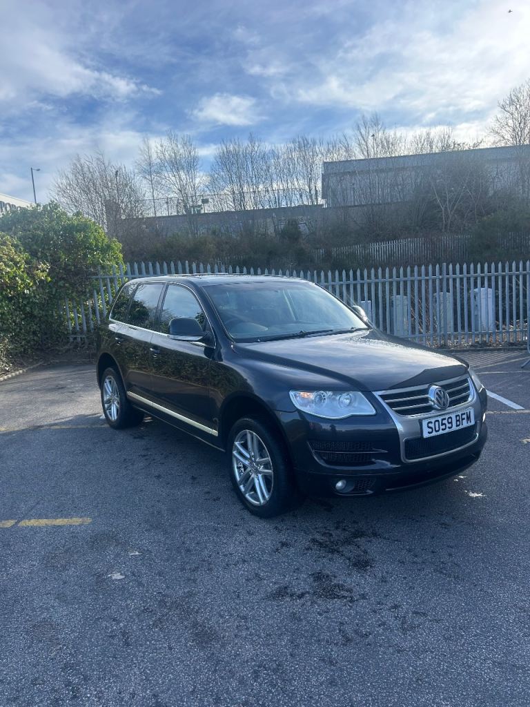 Volkswagen, TOUAREG, Estate, 2010, Semi-Auto, 2967 (cc), 5 doors