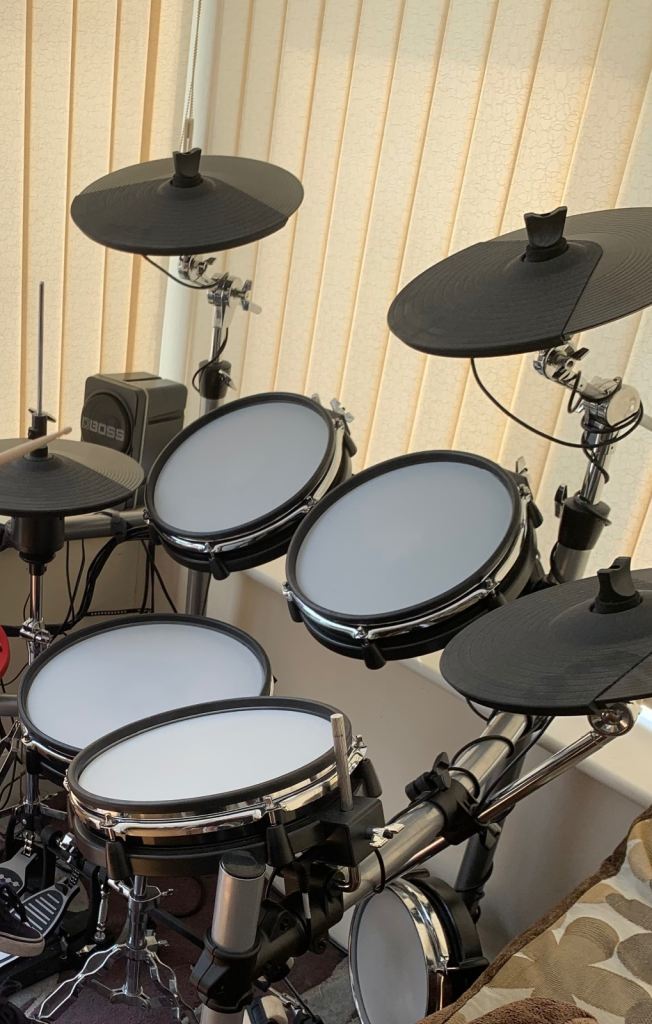 Fame DD one Electronic Drum kit bundle