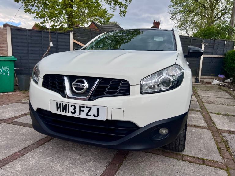 Nissan, QASHQAI, Hatchback, 2013, Manual, 1598 (cc), 5 doors