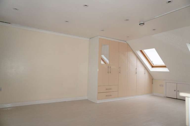 4 bedroom house in Lady Margaret Road, Uxbridge