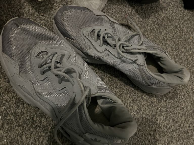 Ladies size 7 and half trainers 