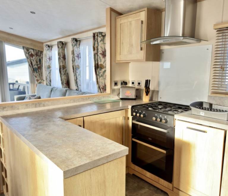 Static lodge/caravan, Goonhavern Cornwall 