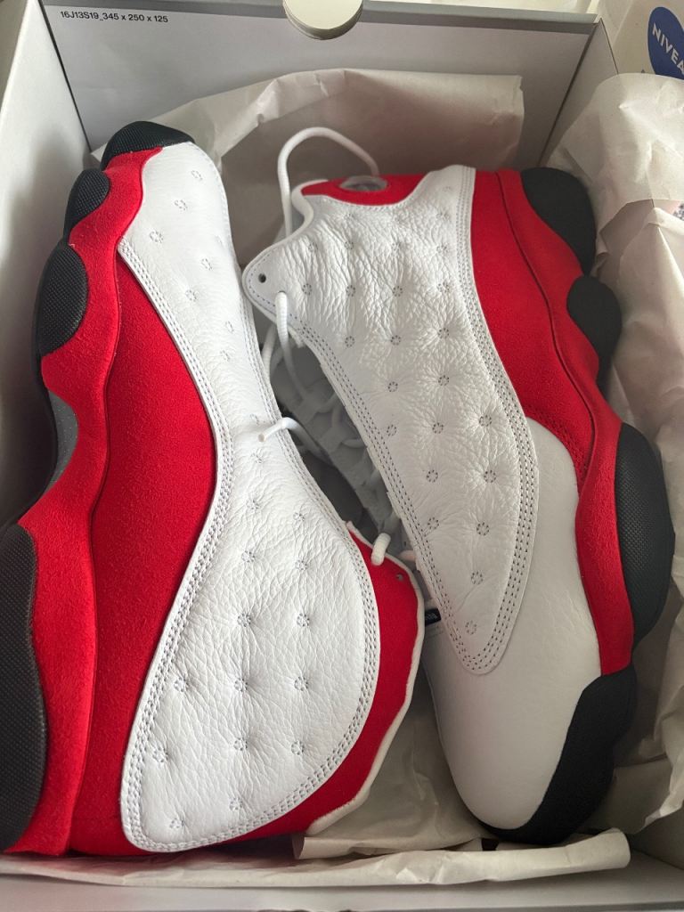 Air Jordan 13 Retro Trainers - White, Red, Black, UK 10