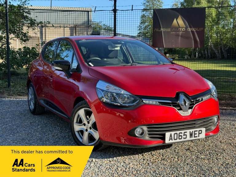 2015 Renault Clio 1.5 dCi Dynamique Nav Euro 6 (s/s) 5dr HATCHBACK Diesel Manual