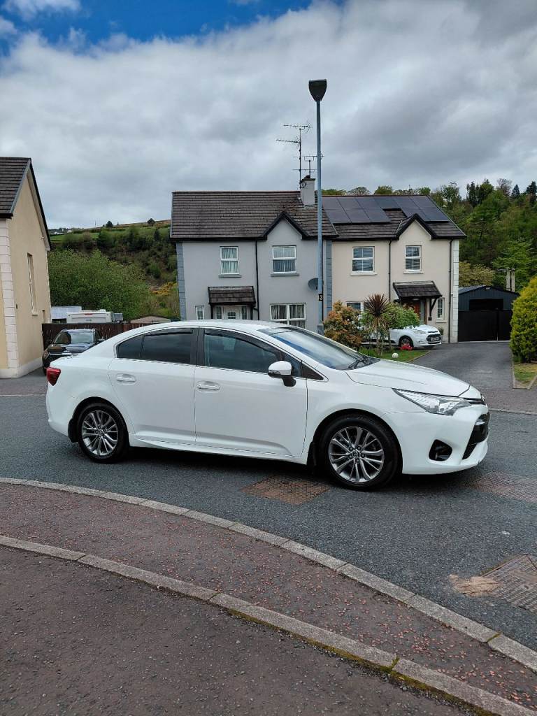 2017 Toyota avensis 1.6 d4d business edition 