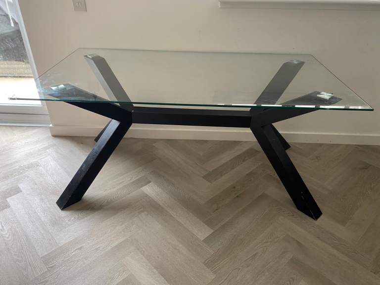 Next 6 seater glass dining table 