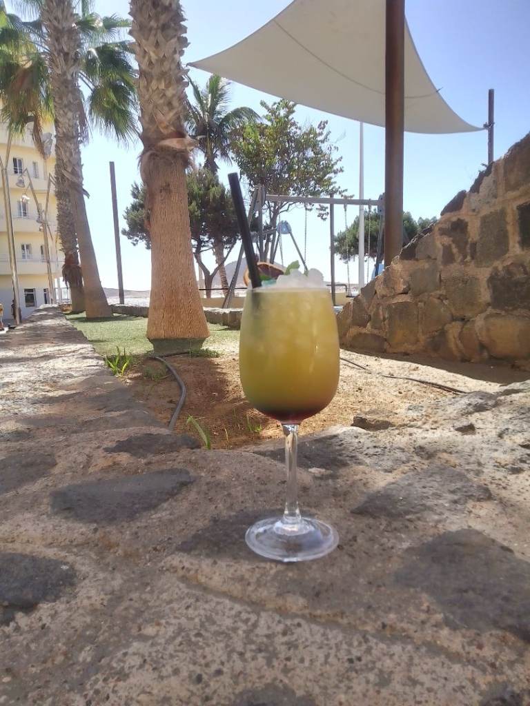 Hogmanay room for rent Edinburgh nights  