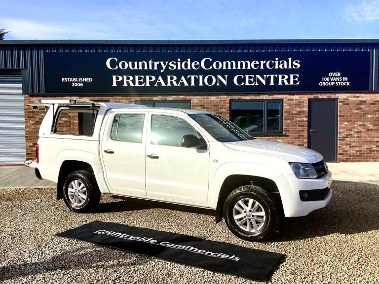 2015 Volkswagen Amarok 2.0TDI 140BHP 4MOTION PICKUP / CREW CAB / 4x4 / ONE FORMER OWNER  PICK UP ...