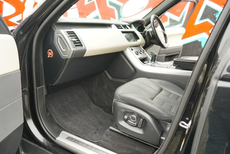 2017 Land Rover Range Rover Sport 3.0 SD V6 Autobiography Dynamic SUV 5dr