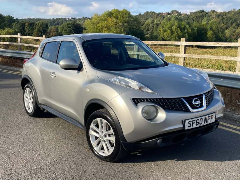 2010 60 NISSAN JUKE 1.6 DIG-T TEKNA SILVER HPI CLEAR TOP SPEC FSH HOME DELIVERY