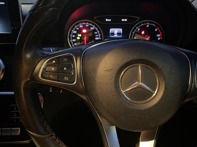 2017 Mercedes-Benz A-Class 1.5 A180d SE Euro 6 (s/s) 5dr HATCHBACK Diesel Manual