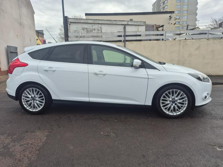 2013 Ford Focus 1.0 EcoBoost Zetec 5dr HATCHBACK Petrol Manual