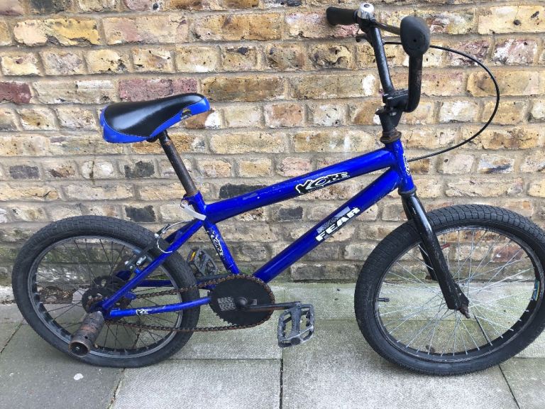 Street bmx with stunt pegs 