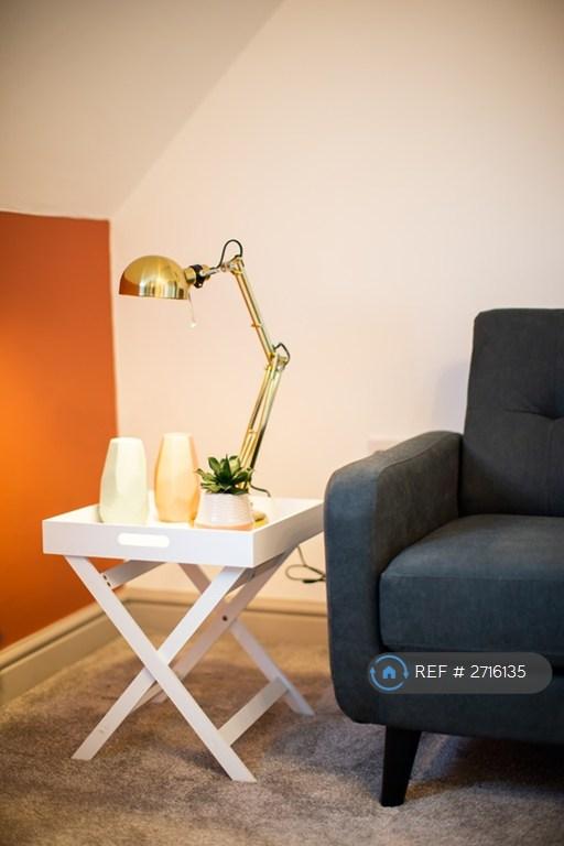 1 bedroom flat in Rawson Street, Farnworth, Bolton, BL4 (1 bed) (#2716135)