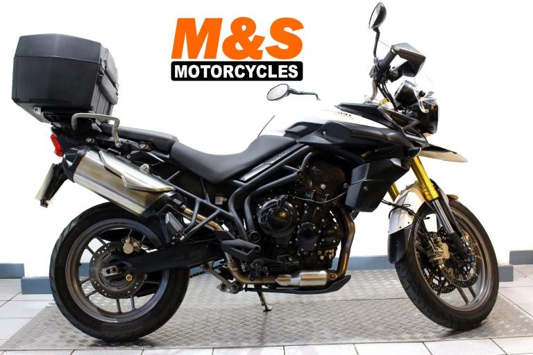 Triumph Tiger 800