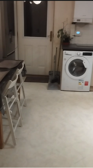 Spacious & Cosy Box Room for Rent in - RM19 1PX