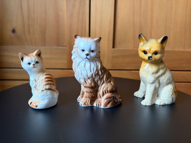 Vintage cat ornaments figures 