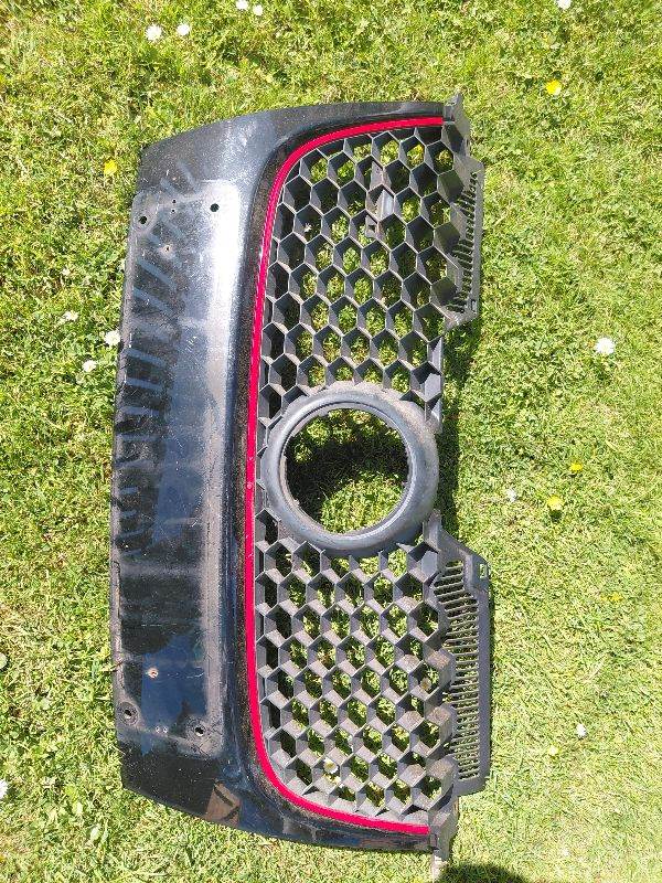 Vw golf mk5 GTI front grill 