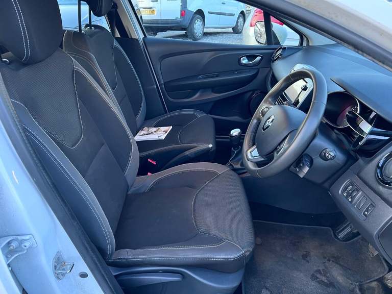 RENAULT CLIO 1.5 Dynamique Nav dCi 90 2017