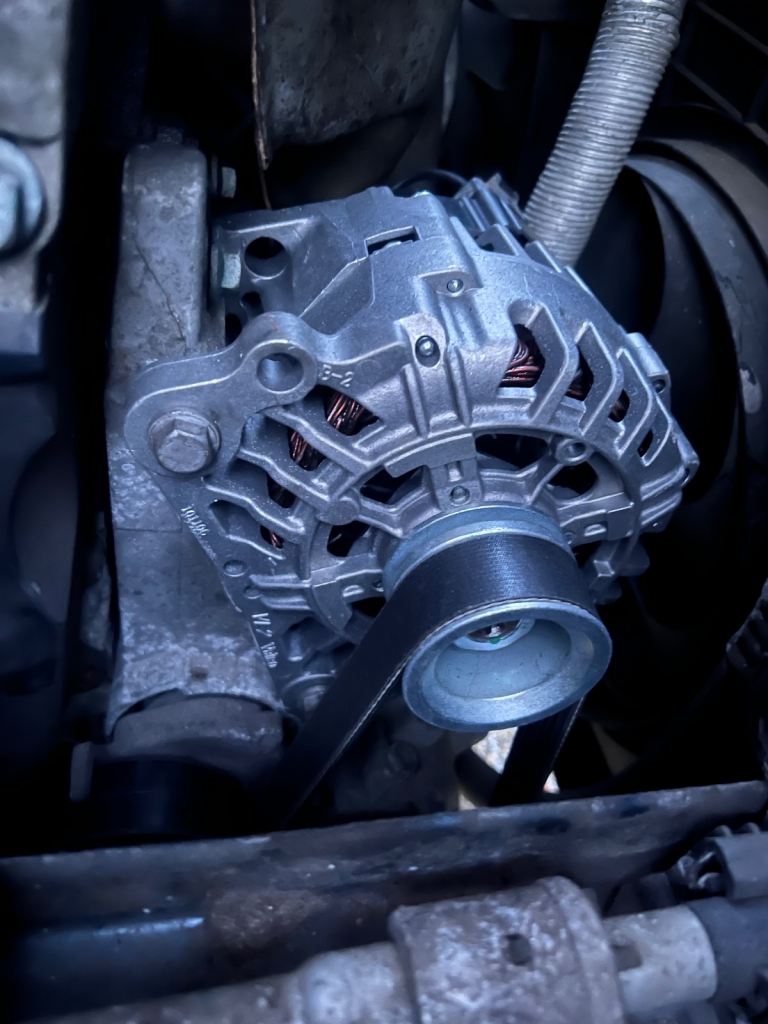 Skoda, FABIA, Saloon, 2005, Manual, 1390 (cc), 4 doors