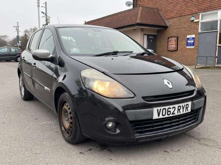 Renault Clio TomTom - 2012 - Petrol - 90k miles - manual - petrol - MOT - ULEZ Free