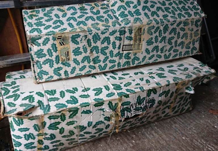 Christmas trees (plastic) 