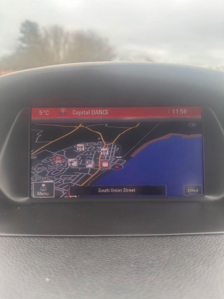 Rare 4X4, Vauxhall, MOKKA, Hatchback, 2014, Manual, 1686 (cc), 5 doors