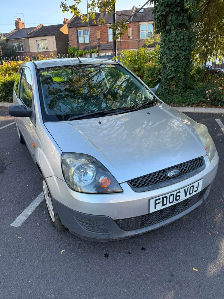 Ford, FIESTA, Hatchback, 2006, Manual, 1242 (cc), 3 doors