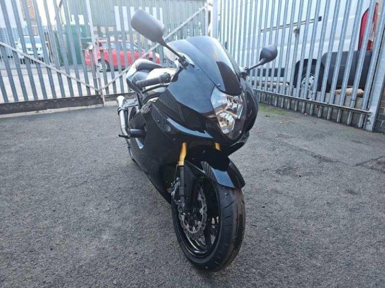 Suzuki GSXR1000 K3 '2003' BREMBO FRONT CALIPERS/M-CYL/GP SILENCER/COMFY SEAT