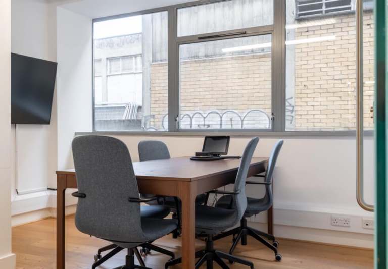 Rent Private Offices From 3 to 85 Desks in Shoreditch with All Inclusive Pricing EC2A