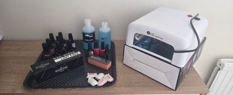 UV Lamp, top, base coats and gel