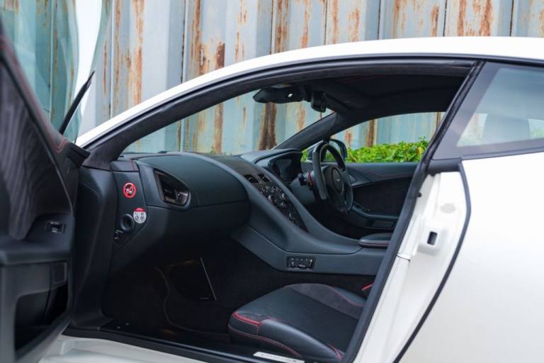 2017 Aston Martin Vanquish Vanquish S Coupe Coupe Petrol Automatic