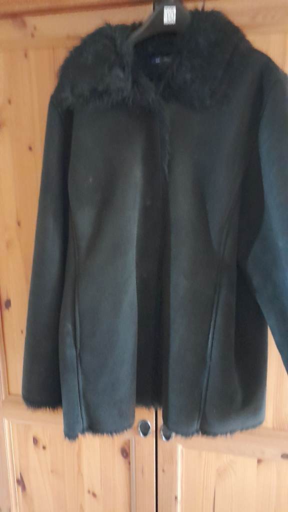 image for Furlined coat