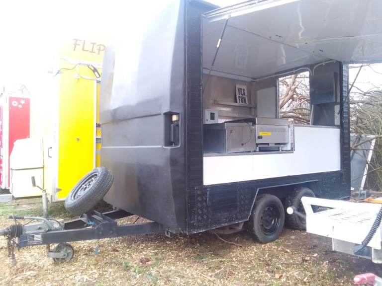 Catering trailer Burger Van mobile kitchen horsebox exhibition 
