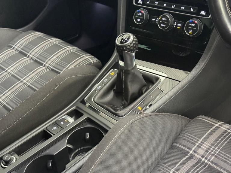 2018 Volkswagen Golf 2.0 TDI 184 GTD 5dr HATCHBACK DIESEL Manual